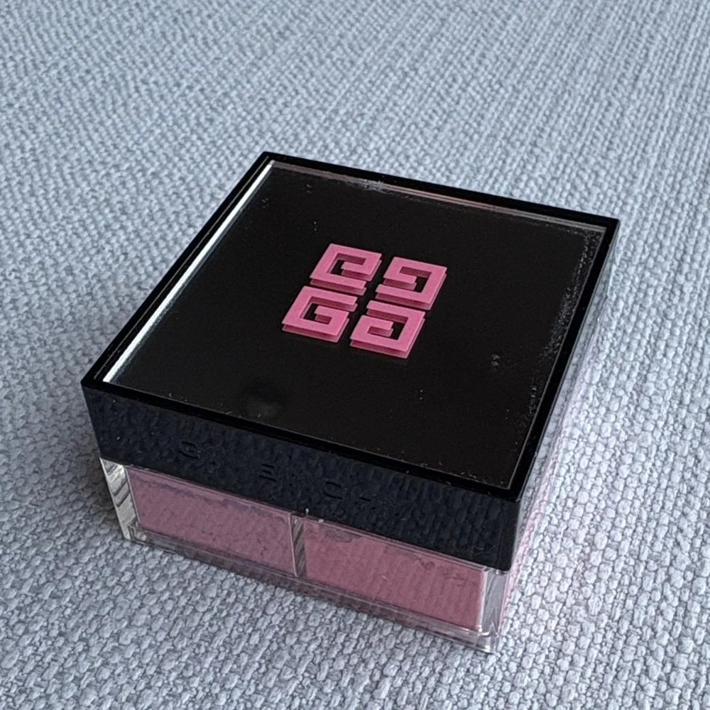Givenchy Prisme Libre Loose Powder Blush 12H Radiance - 2 taffetas rose